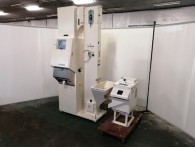 買取商品名：金子農機　色彩選別機　AK-M350｜農業機械の買取・処分は農機具専門店ライブにお任せ下さい！