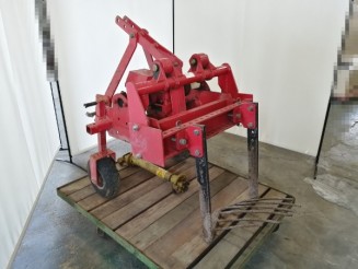 上田農園　芋掘り機