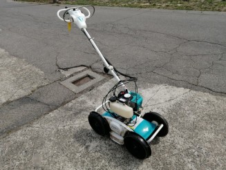 クボタ　草刈機　GC-K300D