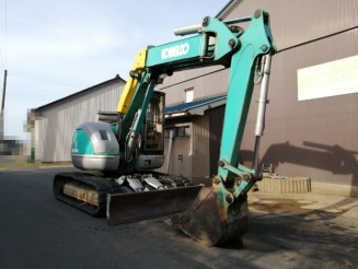 KOBELCO　ユンボ　SK75UR