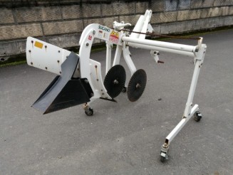 スガノ　溝掘機　DP152