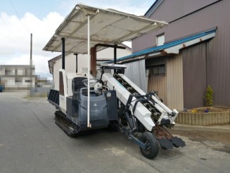 クボタ　キャベツ収穫機　KCH1400